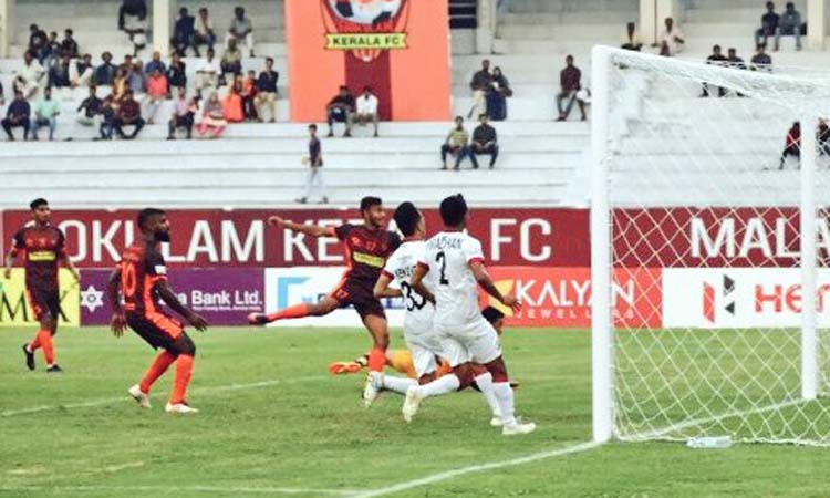 െഎ ലീഗ്: ഗോകുലം കേരളക്ക് ആദ്യ ജയം; ലജോങ്ങിനെ 3-1ന് വീഴ്ത്തി െഎ ലീഗ്: ഗോകുലം കേരളക്ക് ആദ്യ ജയം; ലജോങ്ങിനെ 3-1ന് വീഴ്ത്തി